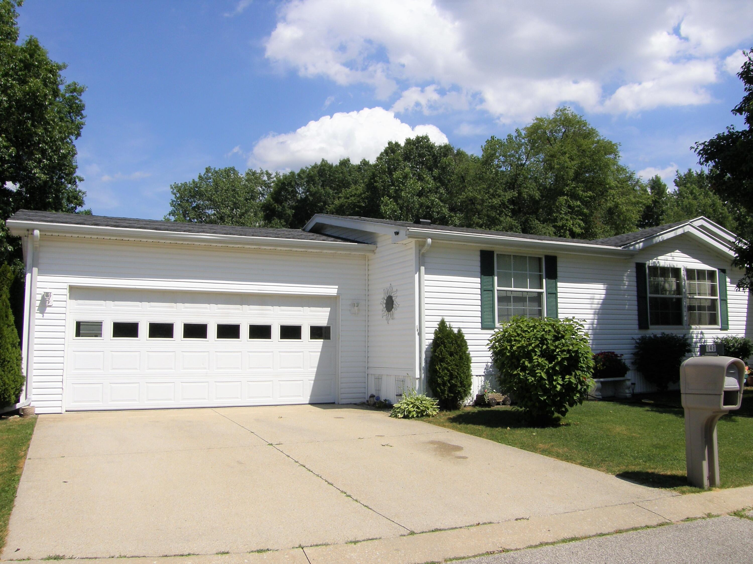 2006 Ontario Road, Unit 148 Niles, MI 49120 - Photo 4 of 47 148_4_Front