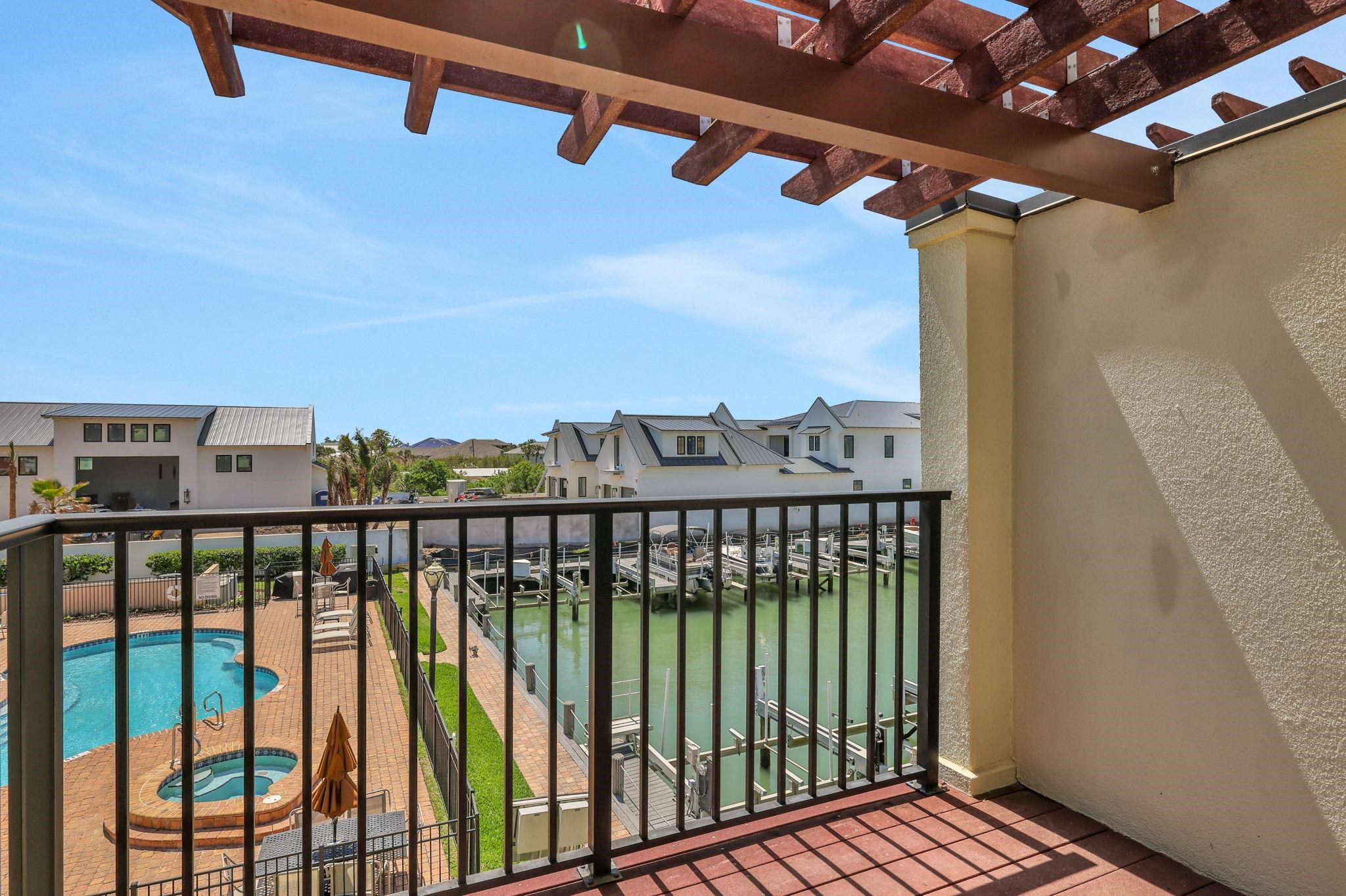 120 Sunset Harbor Way, Unit 202 St. Augustine, FL 32080 - Photo 33 of 50 a view of a balcony