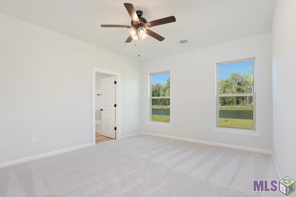 28421 Middlebrook Way Denham Springs, LA 70726 - Photo 13 of 21