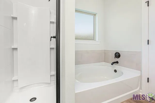 $1,950 | 28421 Middlebrook Way, Denham Springs, LA 70726