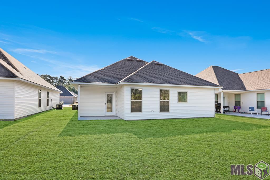 28421 Middlebrook Way Denham Springs, LA 70726 - Photo 4 of 21