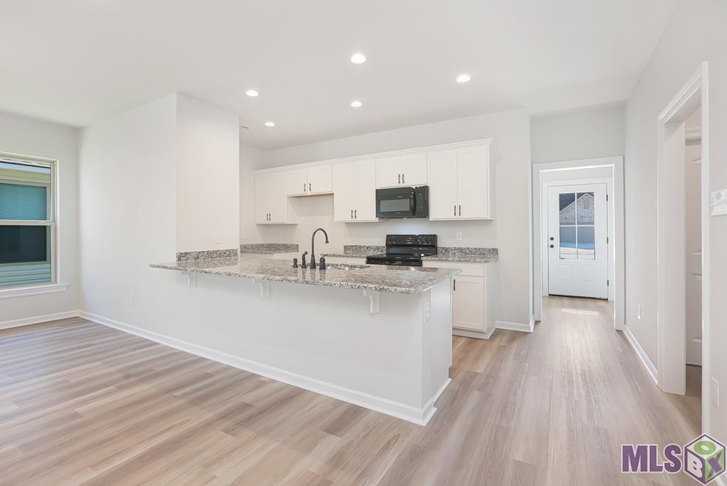 28421 Middlebrook Way Denham Springs, LA 70726 - Photo 9 of 21