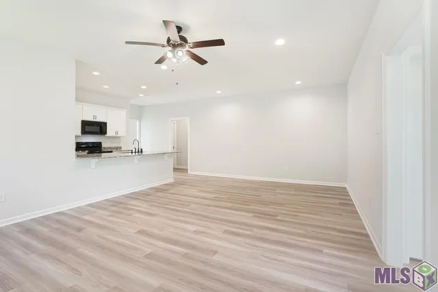 $1,950 | 28421 Middlebrook Way, Denham Springs, LA 70726