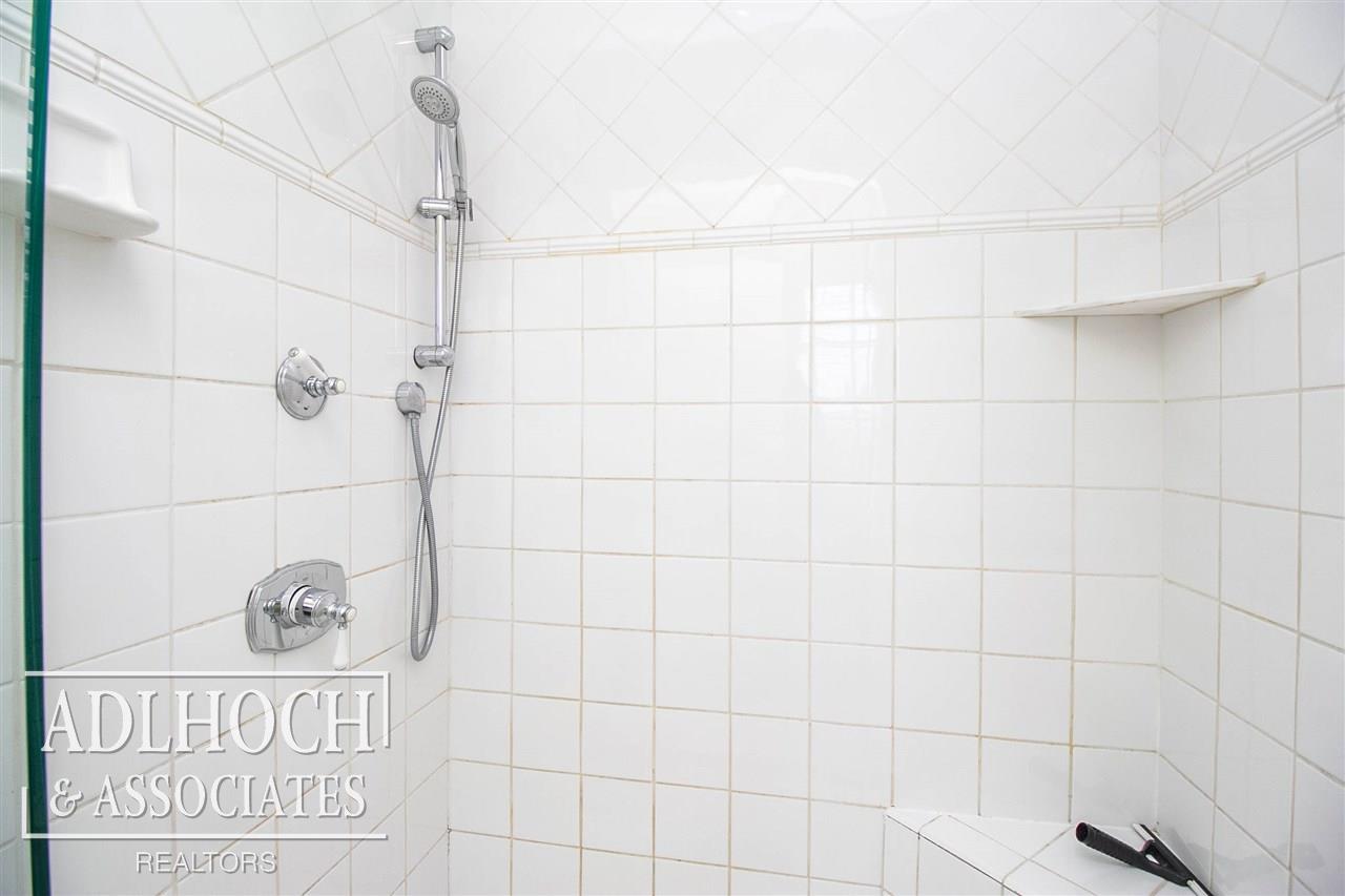 294 Touraine Road Grosse Pointe Farms, MI 48236 - Photo 38 of 52
