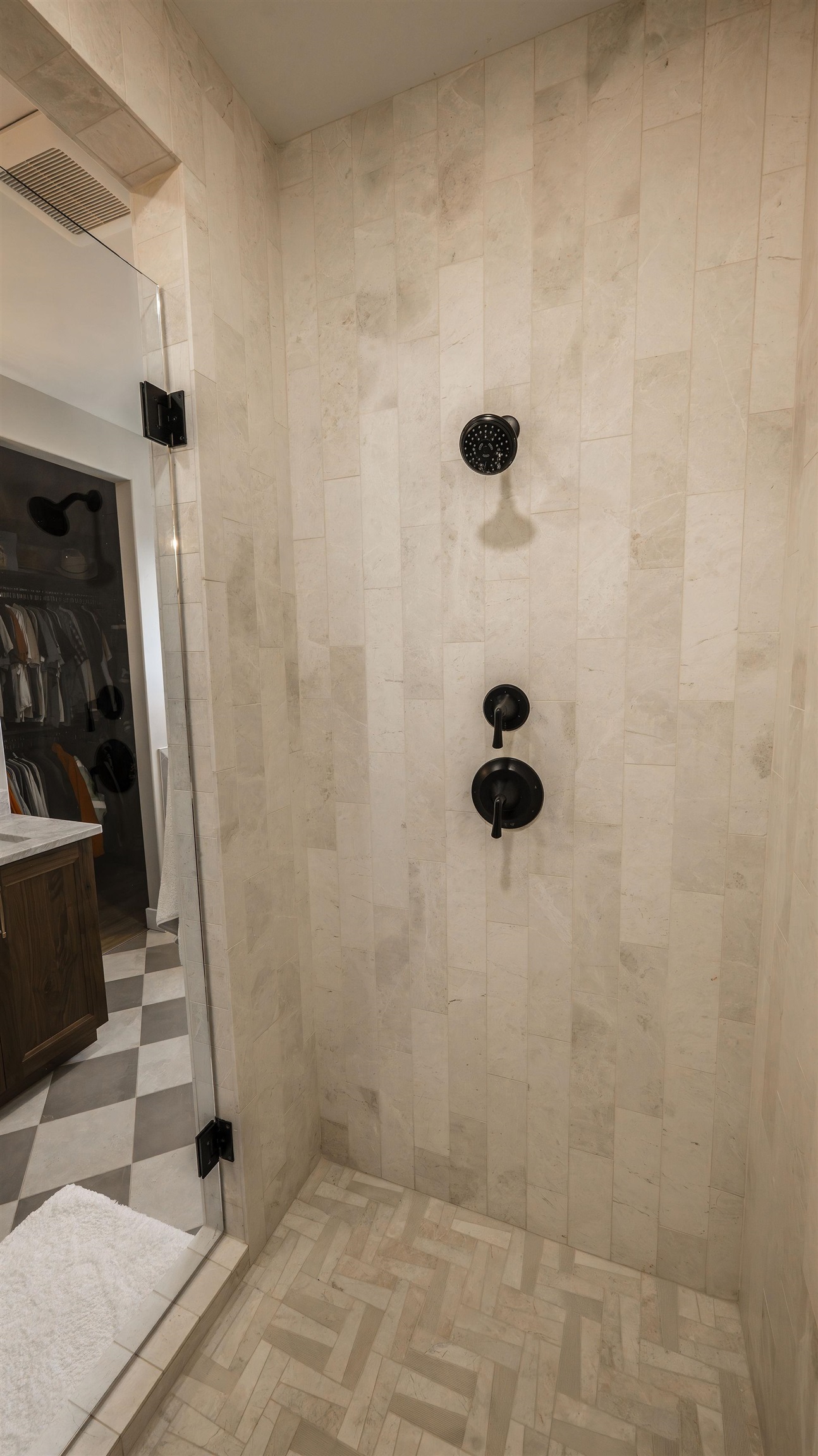 2639 Emerald Ridge Lane Grand Junction, CO 81506 - Photo 18 of 42 a bathroom with a shower