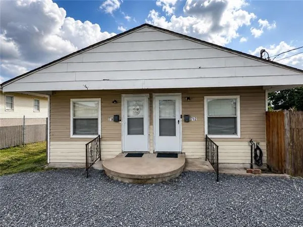 $245,000 | 712-714 Hanson Place, Kenner, LA 70062