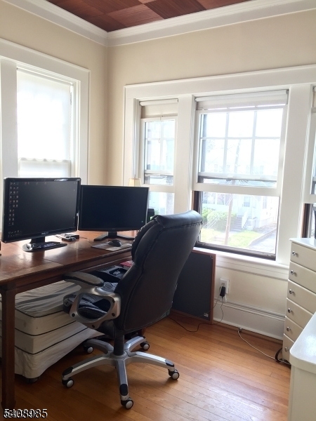 12 Orchard Road Maplewood, NJ 07040 - Photo 8 of 11