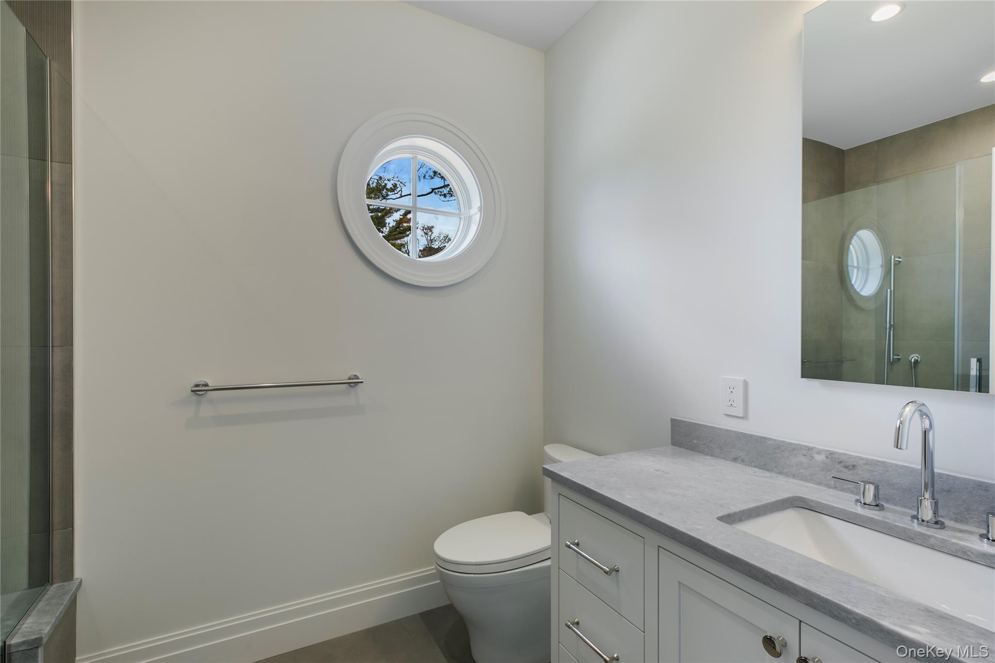 15 Old Point Road Quogue, NY 11959 - Photo 20 of 34