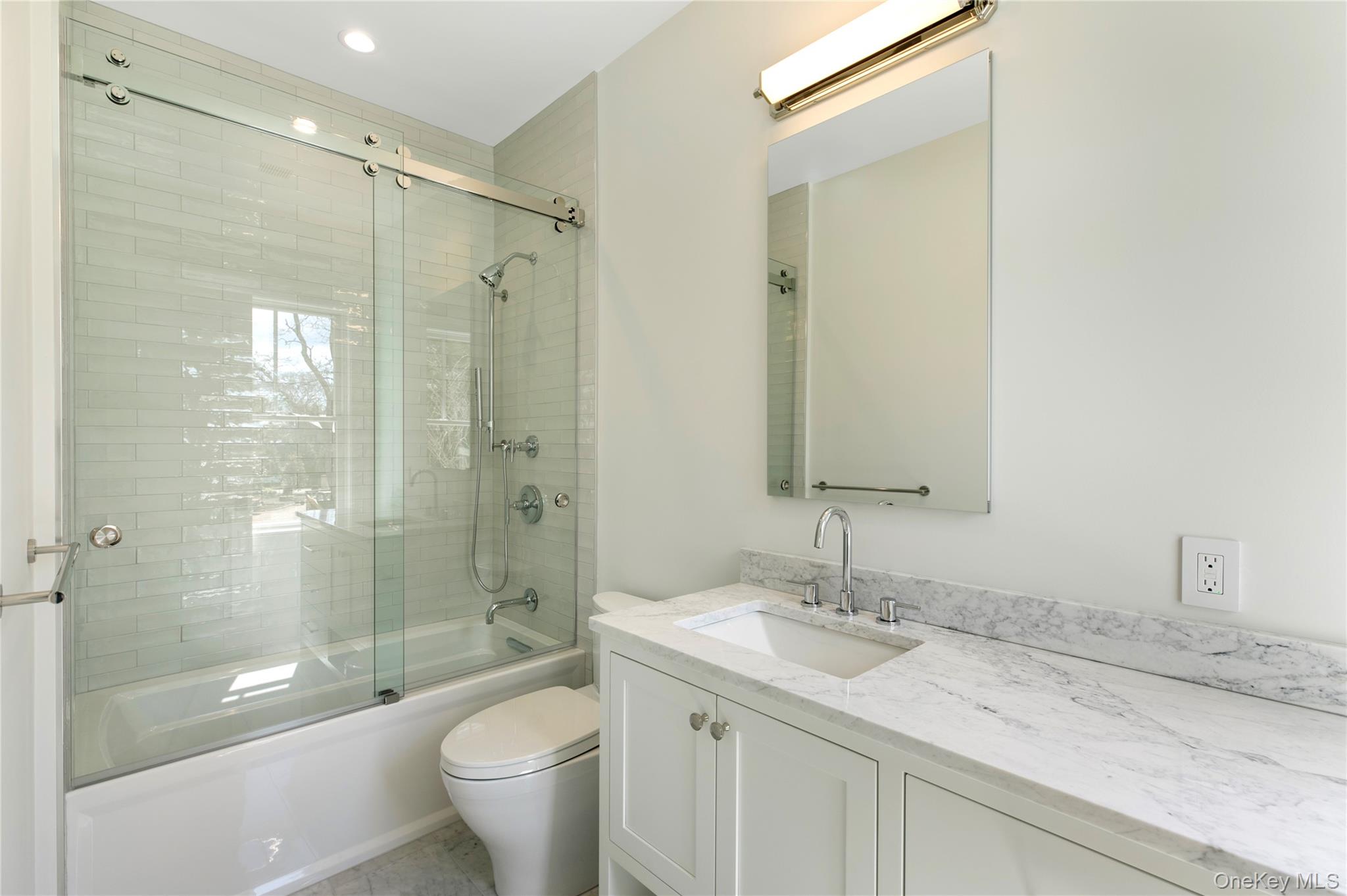 15 Old Point Road Quogue, NY 11959 - Photo 23 of 34