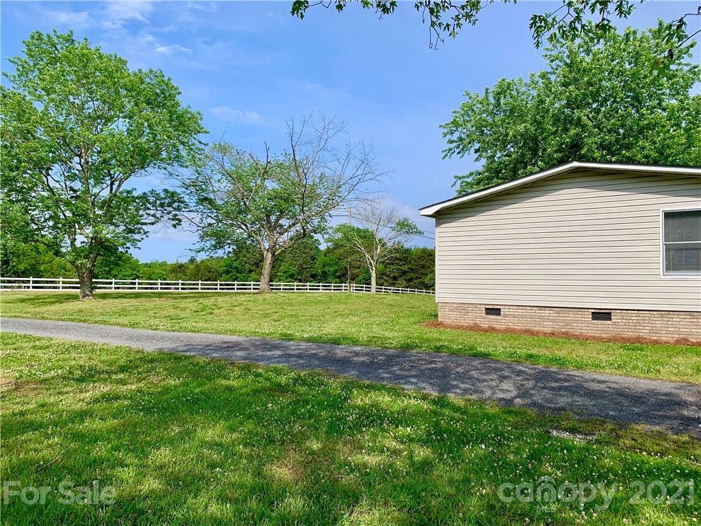 4433 Miami Church Road Concord, NC 28025 - Photo 15 of 19 Gallery Image 15