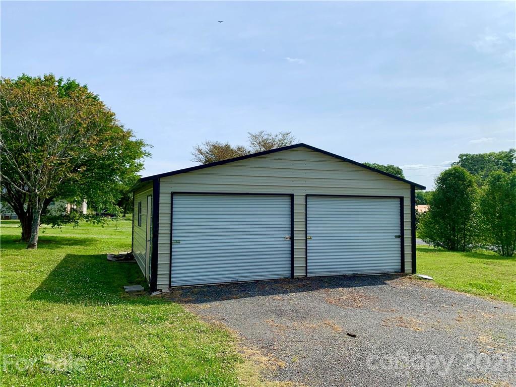 4433 Miami Church Road Concord, NC 28025 - Photo 16 of 19 Gallery Image 16