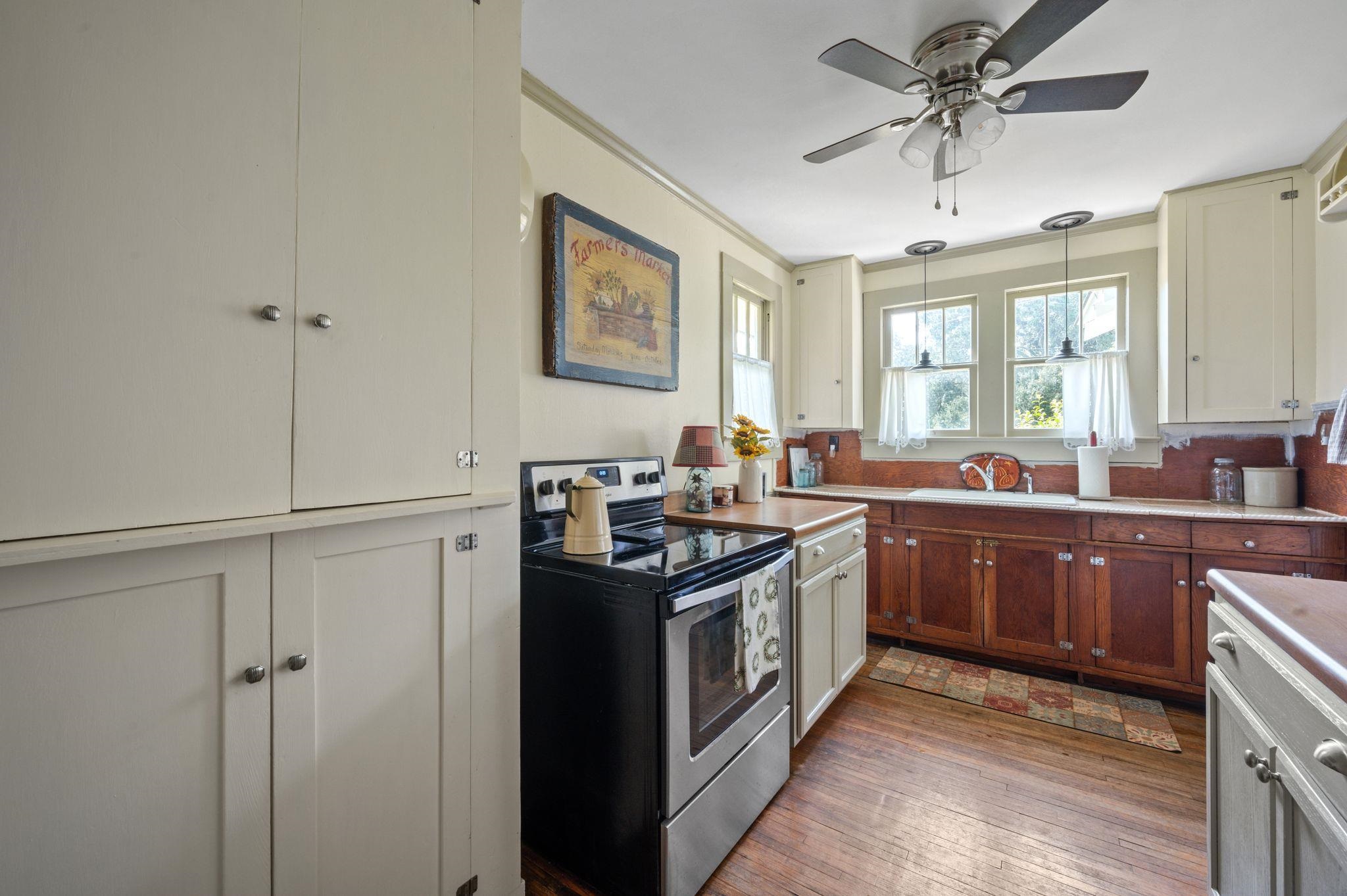 801 Hand Avenue Bay Minette, AL 36507 - Photo 10 of 25 Kitchen