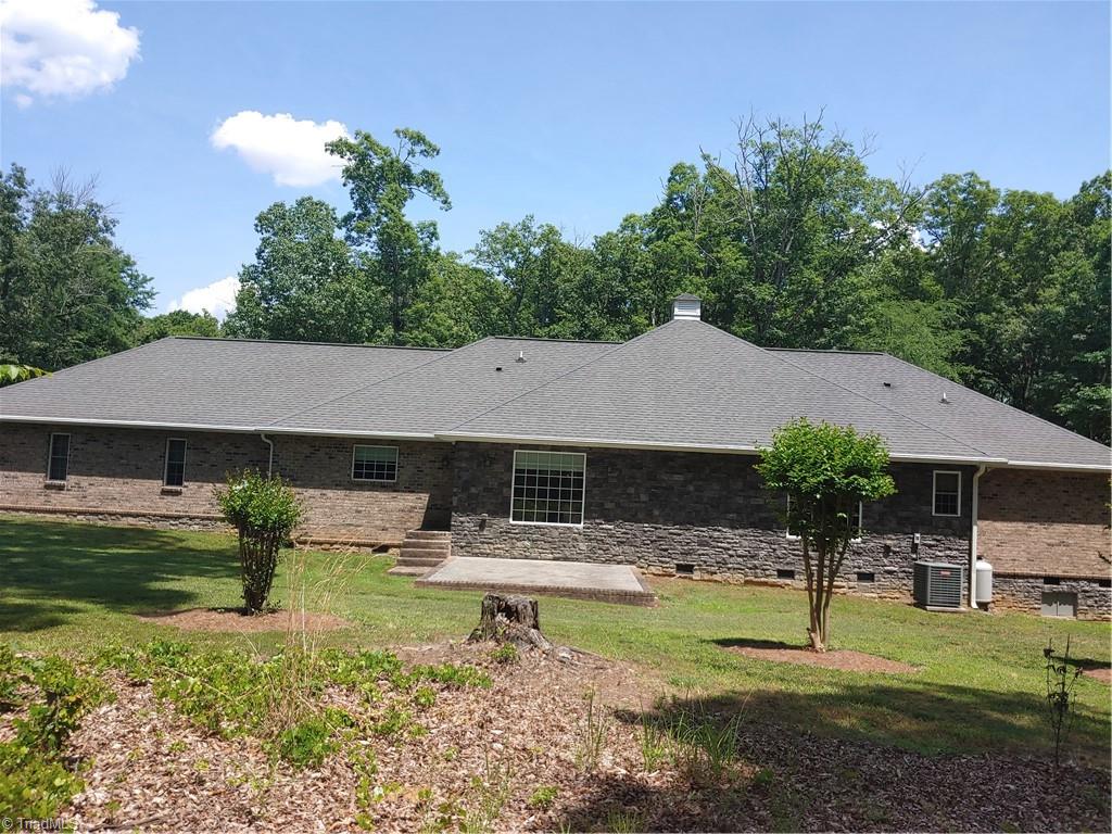 1810 Hauser Road Lewisville, NC 27023 - Photo 3 of 26 Gallery Image 3