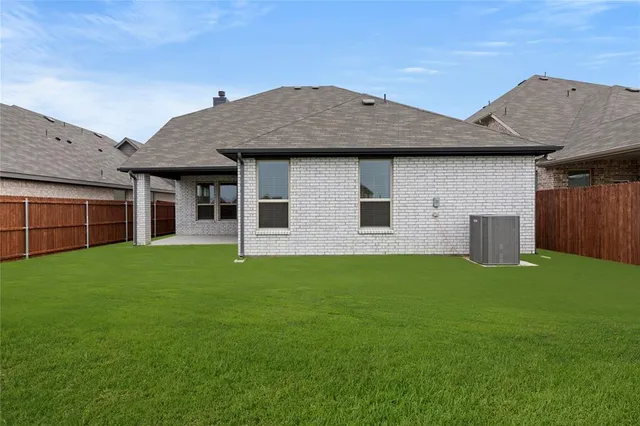 $423,499 | 3009 Rembrandt Drive, Royse City, TX 75189