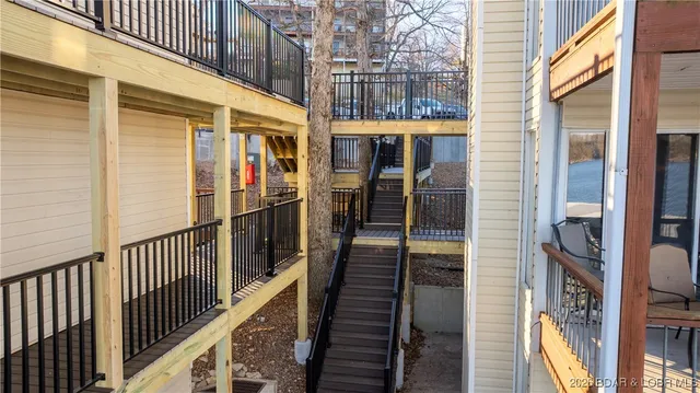 $209,900 | 6005 Baydy Peak Road, Unit 705, Osage Beach, MO 65065