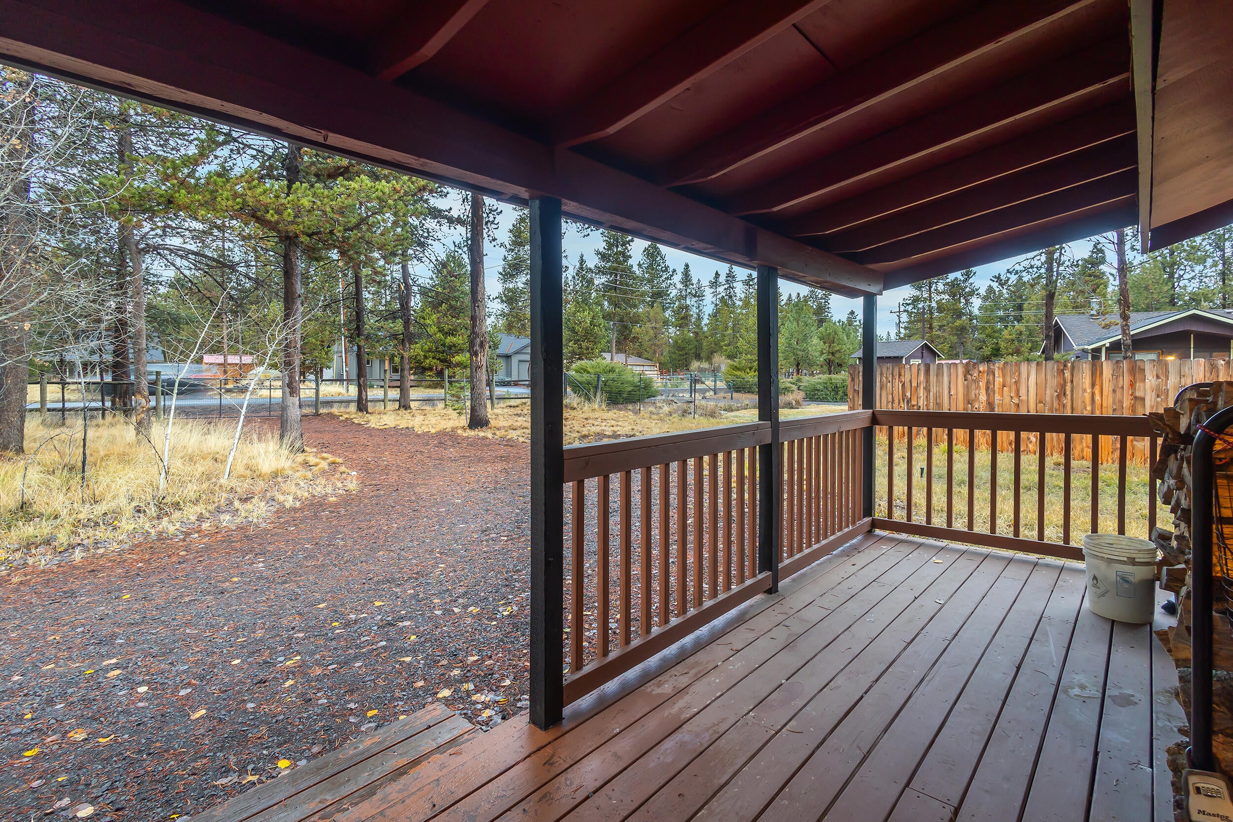 55800 Snow Goose Road Bend, OR 97707 - Photo 2 of 16 Front porch looking at entrance
