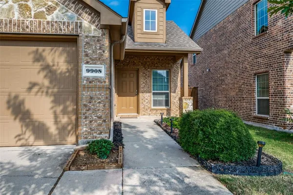 $385,000 | 9908 Pronghorn Road, McKinney, TX 75071