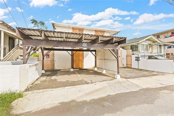 a view of a house with a patio