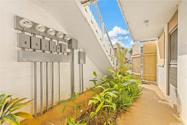 a view of an entryway