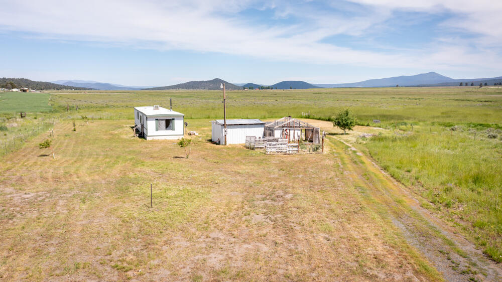 26826 Modoc Street Chiloquin, OR 97624 - Photo 53 of 56 26826ModocSt-SpraugeRiver-54