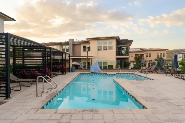 $930,000 | 16750 Coyote Bush Drive, Unit 31, San Diego, CA 92127