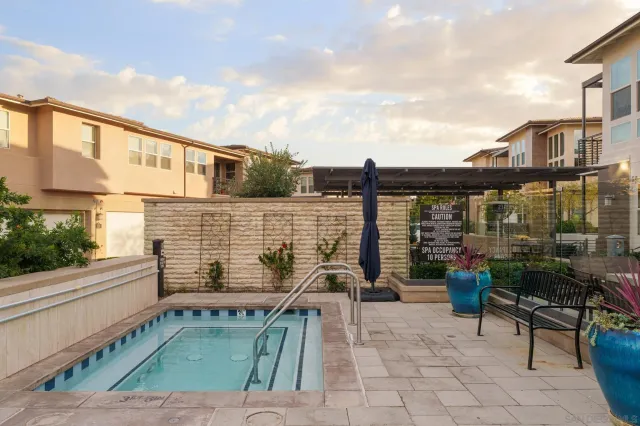 $930,000 | 16750 Coyote Bush Drive, Unit 31, San Diego, CA 92127