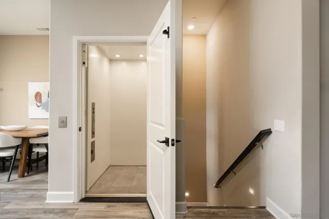 $930,000 | 16750 Coyote Bush Drive, Unit 31, San Diego, CA 92127