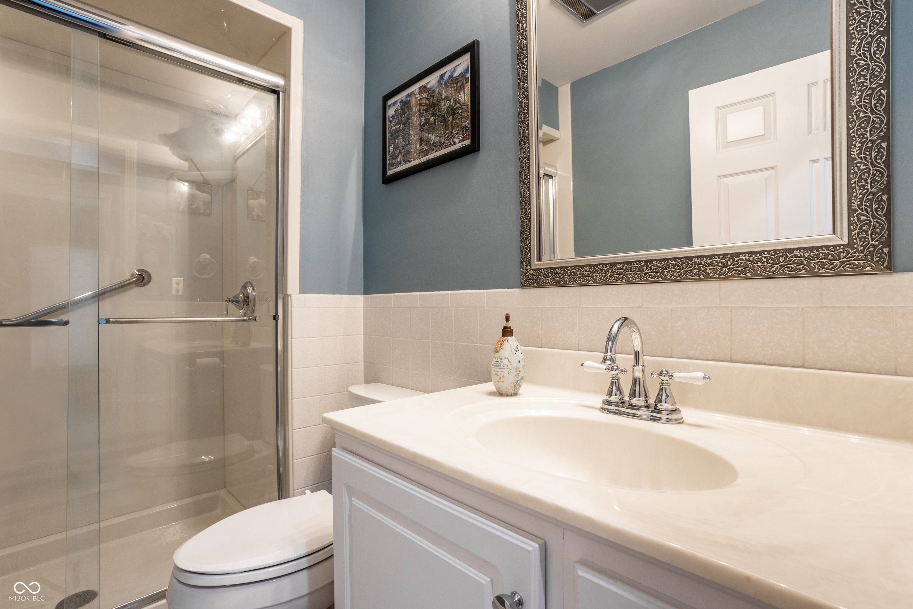 8406 Quail Hollow Road Indianapolis, IN 46260 - Photo 30 of 46 Gallery Image 30