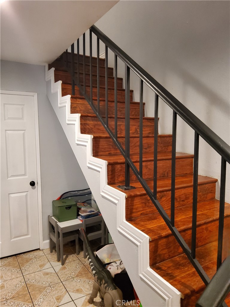 13540 Hubbard Street, Unit 10 Sylmar, CA 91342 - Photo 4 of 17