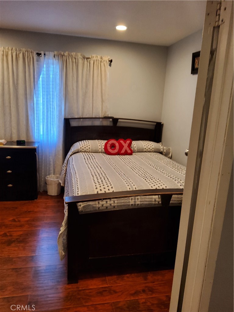 13540 Hubbard Street, Unit 10 Sylmar, CA 91342 - Photo 10 of 17