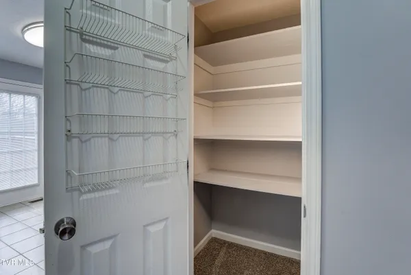 $1,700 | 220 Amanda Lane, Unit 1, Bristol, TN 37620