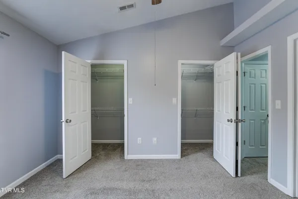 $1,700 | 220 Amanda Lane, Unit 1, Bristol, TN 37620