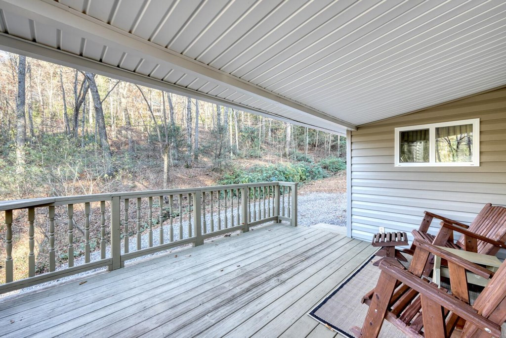 408 Smith Road Brasstown, NC 28902 - Photo 24 of 38