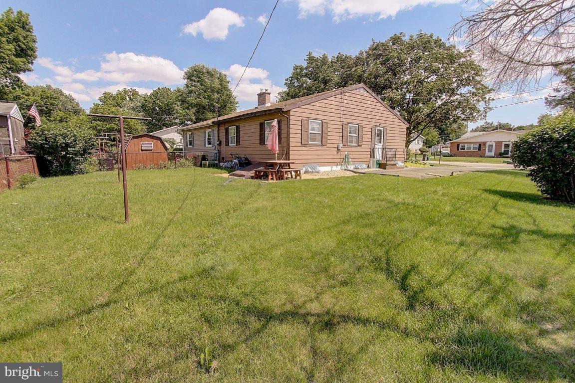 511 General Sutter Avenue Lititz, PA 17543 - Photo 21 of 23