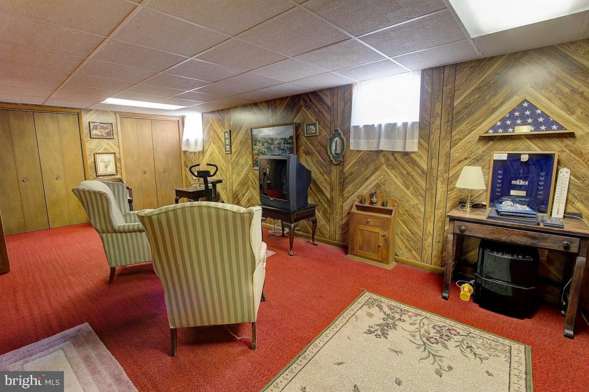 511 General Sutter Avenue Lititz, PA 17543 - Photo 9 of 23