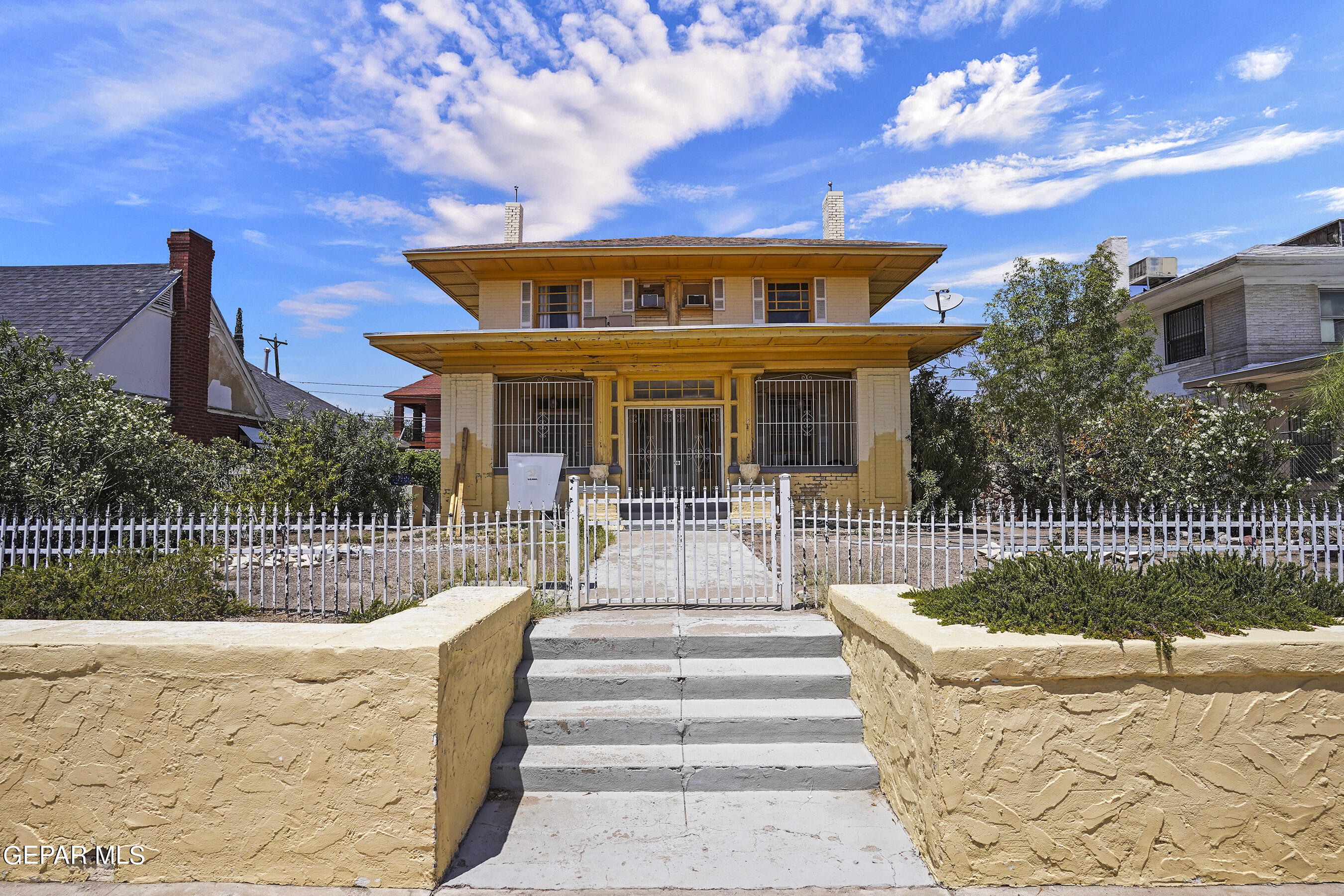 1207 East Rio Grande Avenue El Paso, TX 79902 - Photo 1 of 56 A7302750