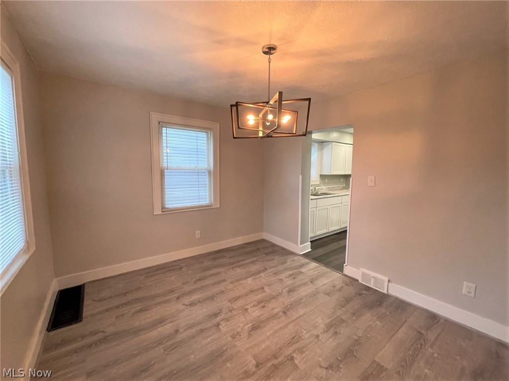 1357 Crescent Road Southwest Canton, OH 44710 - Photo 13 of 35 Gallery Image 13
