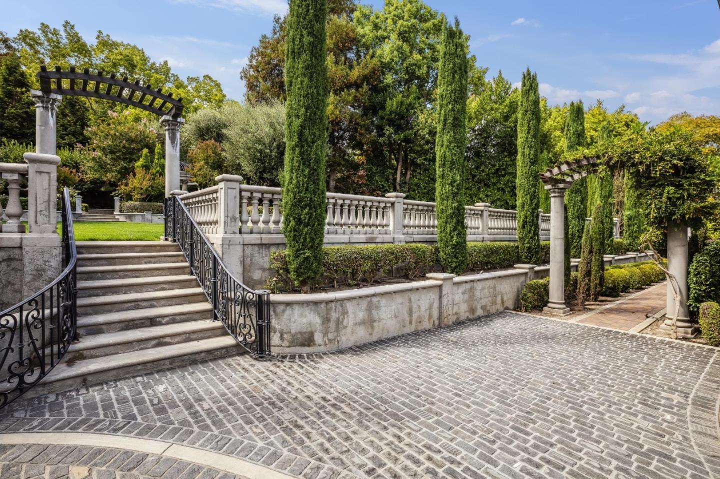 15253 Montalvo Road Saratoga, CA 95070 - Photo 101 of 107