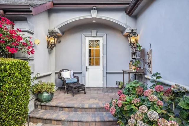 $12,800,000 | 15253 Montalvo Road, Saratoga, CA 95070