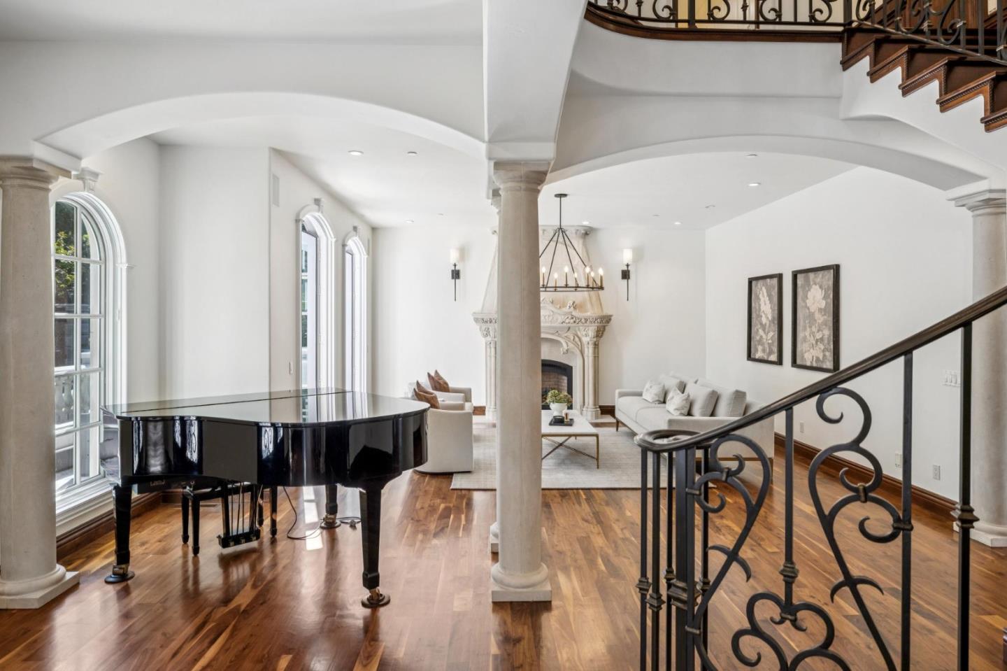 15253 Montalvo Road Saratoga, CA 95070 - Photo 13 of 107