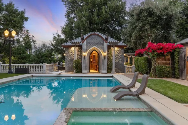 $12,800,000 | 15253 Montalvo Road, Saratoga, CA 95070