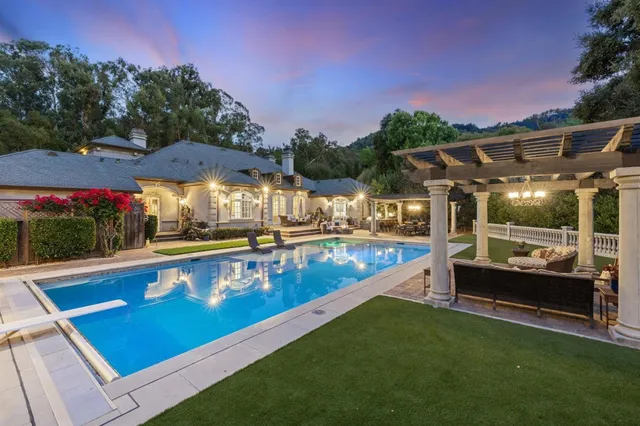 $12,800,000 | 15253 Montalvo Road, Saratoga, CA 95070