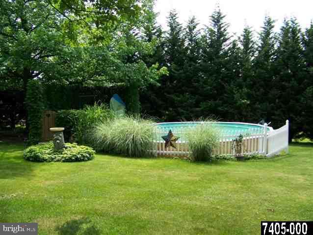 1616 Haar Road Spring Grove, PA 17362 - Photo 8 of 25