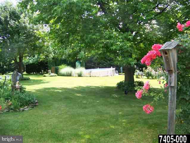 1616 Haar Road Spring Grove, PA 17362 - Photo 10 of 25