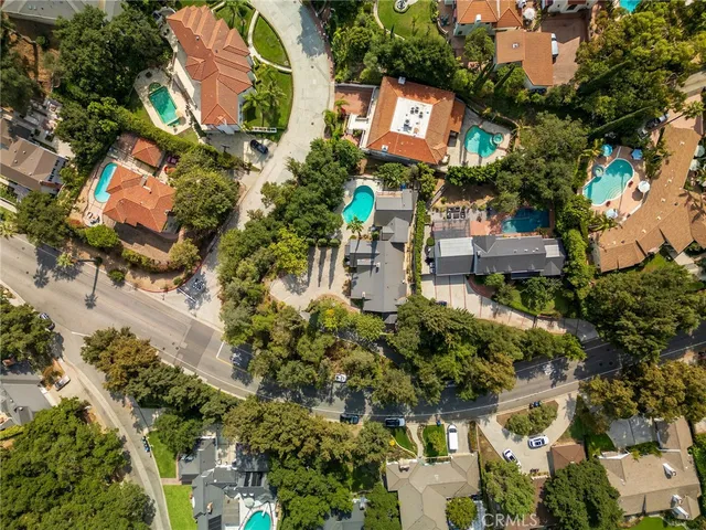 $2,988,000 | 1535 Royal Boulevard, Glendale, CA 91207