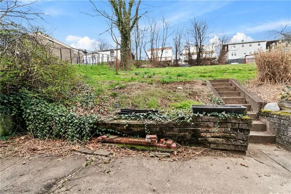 a view of outdoor space yard and patio