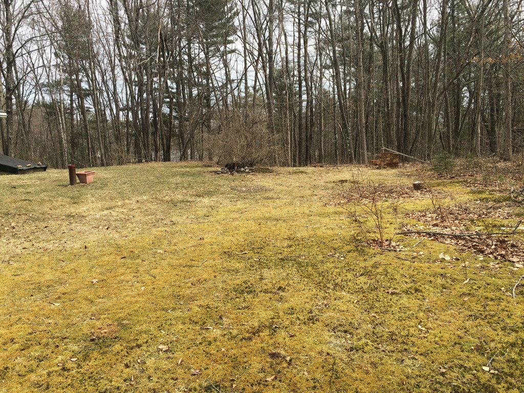 28 Groton Road Shirley, MA 01464 - Photo 2 of 9