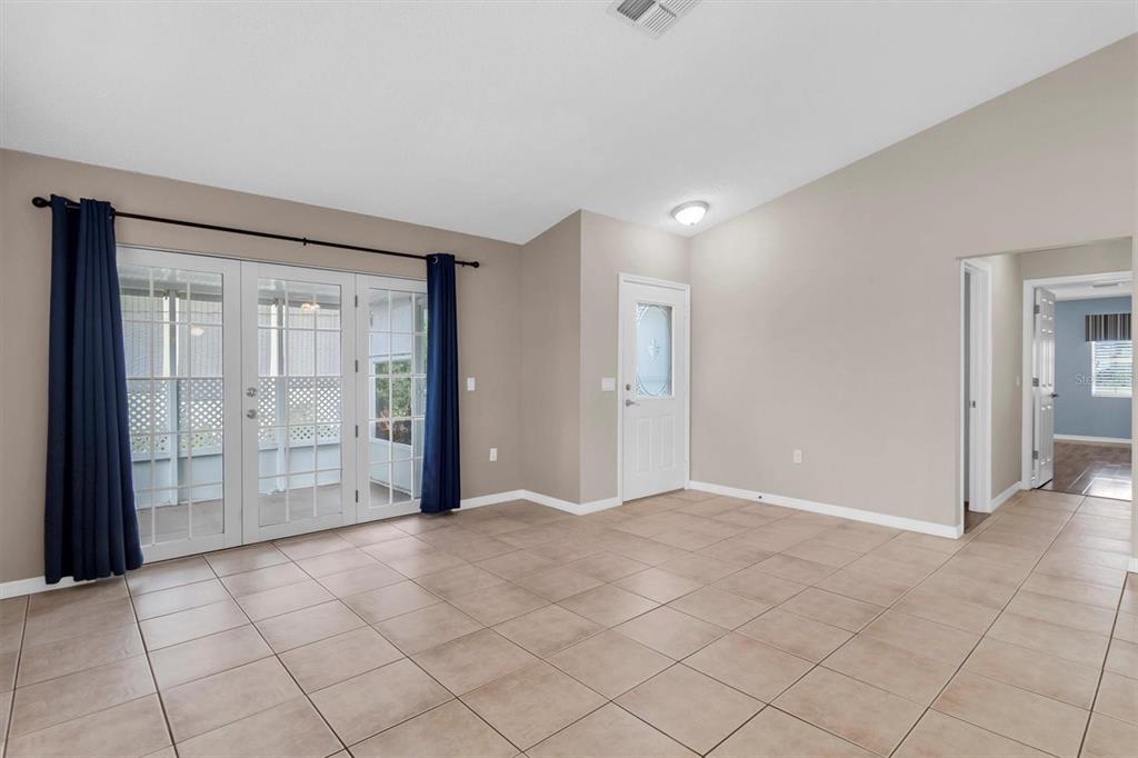 4745 Vicksburg Court New Port Richey, FL 34655 - Photo 5 of 30