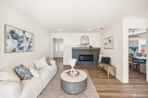 $2,595,000 | 656 Spar Drive, Redwood City, CA 94065
