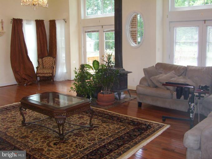 17730 Norwood Road Sandy Spring, MD 20860 - Photo 15 of 30 Family Room